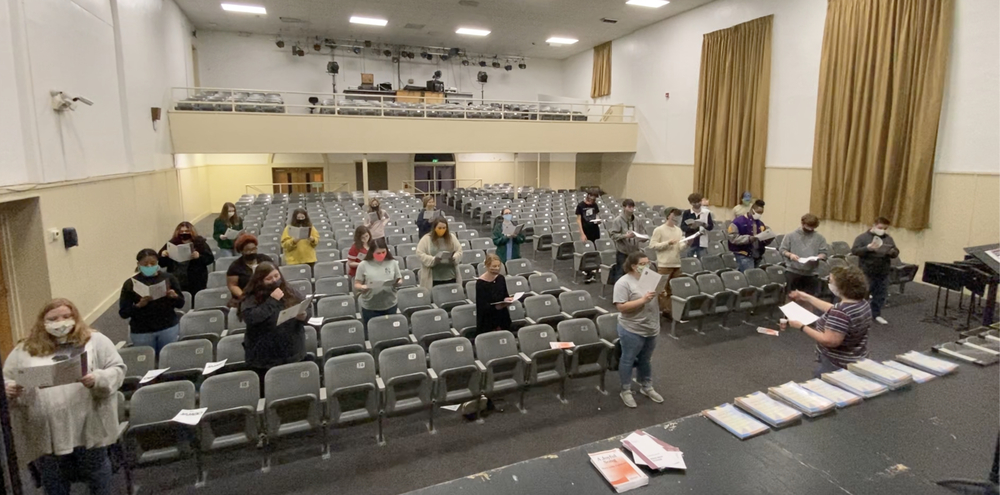 Choir students prepare for competition