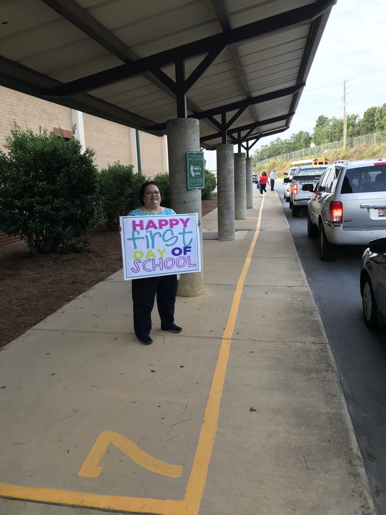Board Member Lacey Brewer welcomes students back to school at Southside Middle School 